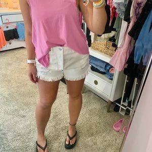 WHITE DENIM SHORTS!